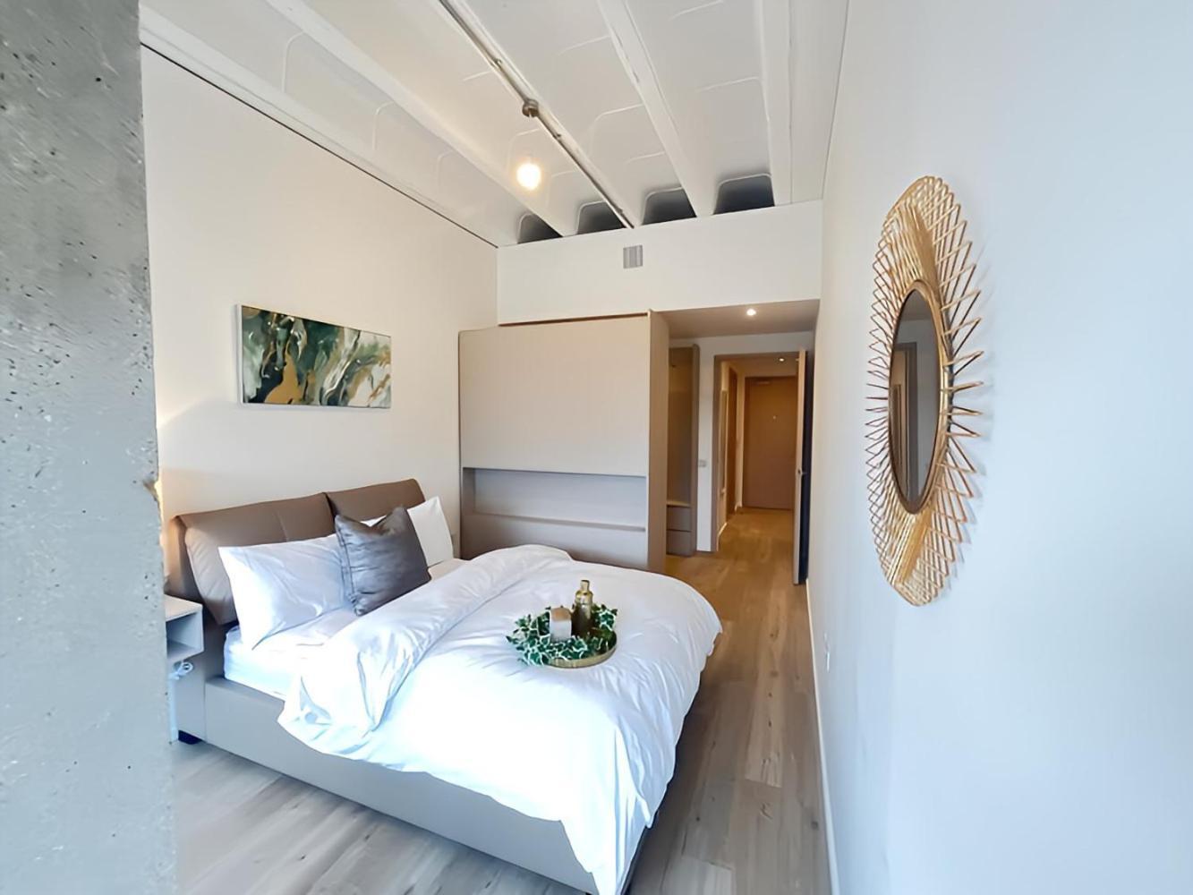 1Br Luxury Flat At Train Station - Long Stays Welcome - Just Ask Milton Keynes Luaran gambar