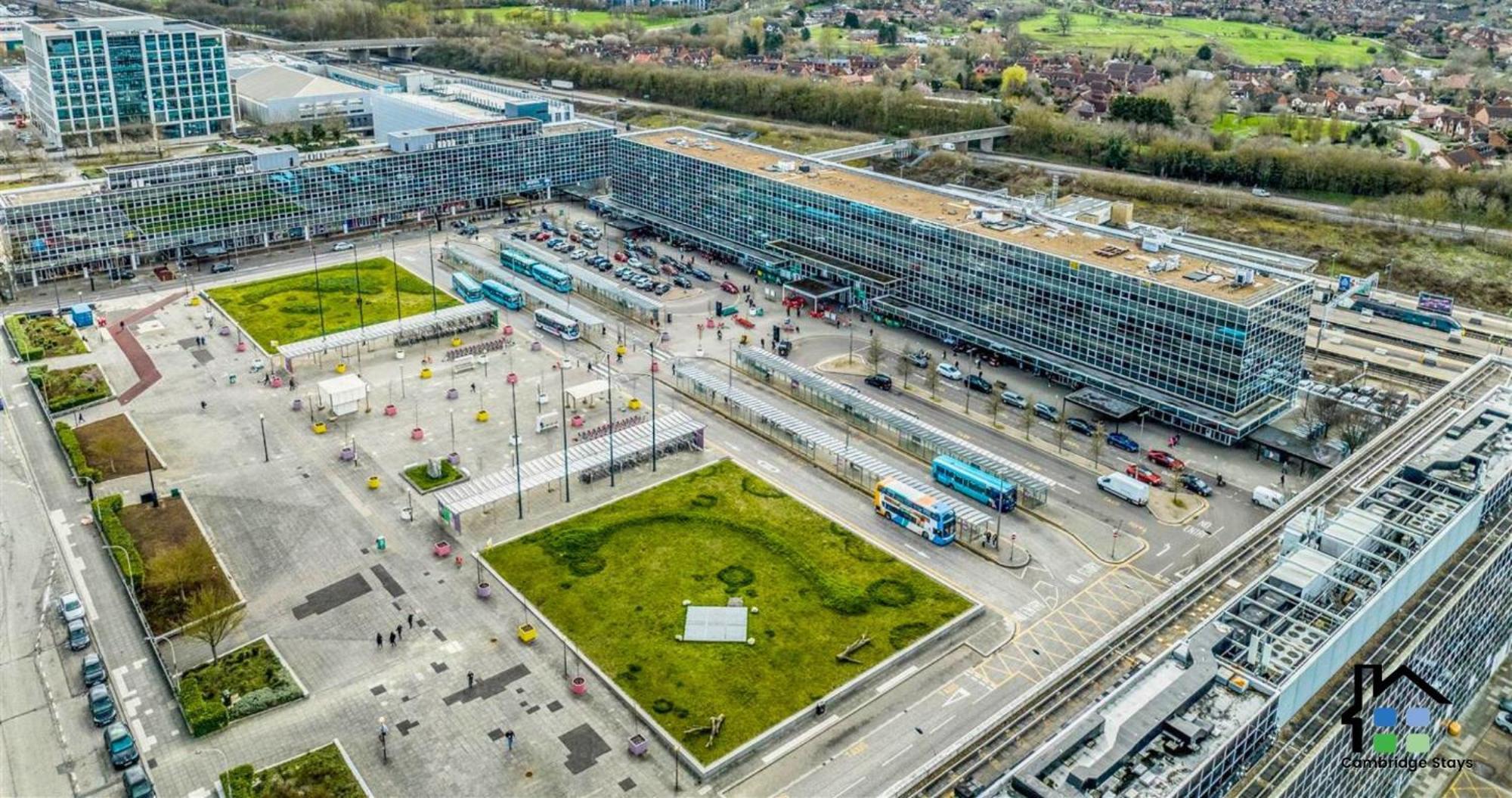 1Br Luxury Flat At Train Station - Long Stays Welcome - Just Ask Milton Keynes Luaran gambar